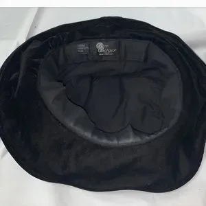Ben Berger | Accessories | Ben Berger Luxury Winter  display picture 1